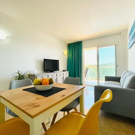Familiar Con Piscina Y Parking Апартаменты Салоу