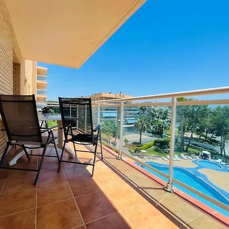Апартаменты Familiar Con Piscina Y Parking