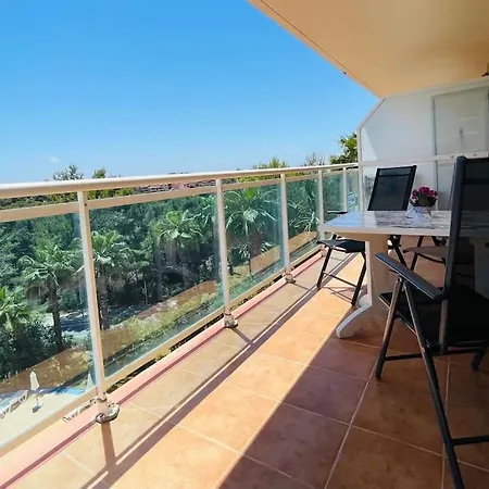 Apartamento Familiar Con Piscina Y Parking Salou